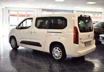 Opel Combo Life 89.550 km 15.870 &euro; Nürnberg 90431