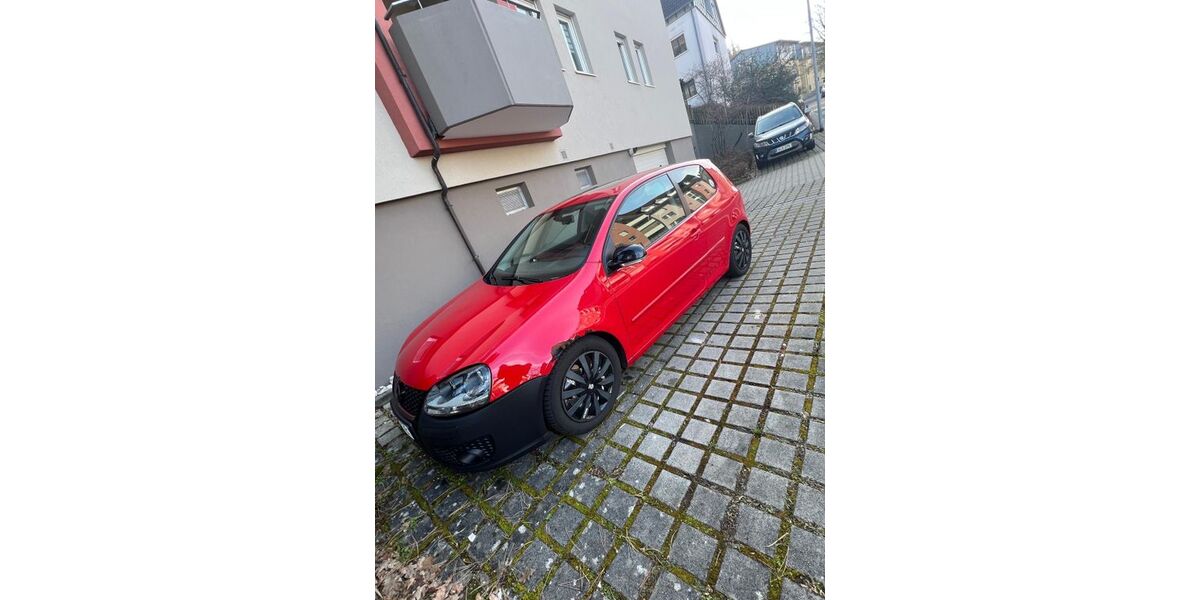 VW Golf 239.000 km 1.249 &euro; Altdorf 90518
