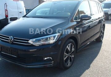 VW Touran 33.789 km 29.700 &euro; Nürnberg 90449