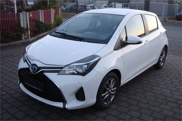 Toyota Yaris 34.500 km 12.900 &euro; Fürth 90763