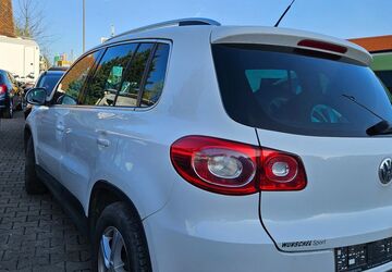 VW Tiguan 205.569 km 3.690 &euro; Nürnberg 90431