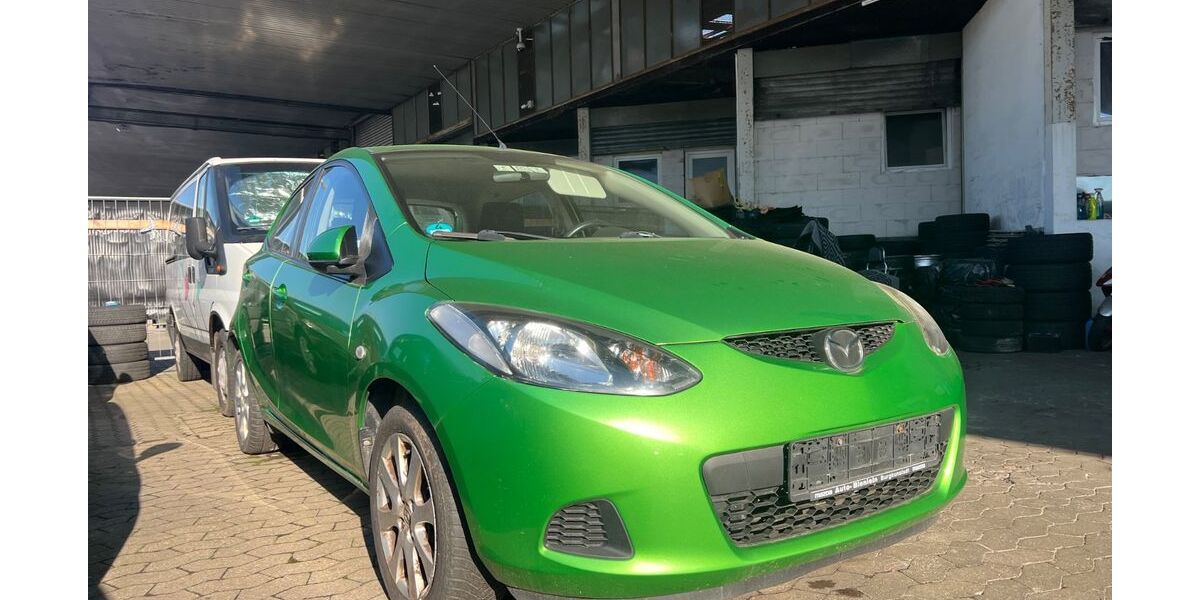 Mazda 2 203.000 km 1.999 &euro; Nürnberg 90439