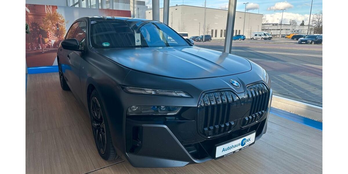 BMW 740 17.850 km 104.800 &euro; Erlangen 91058