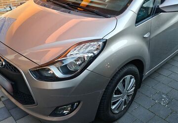 Hyundai ix20 28.369 km 9.200 &euro; Diespeck 91456