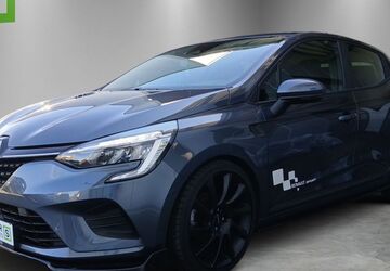 Renault Clio 5.046 km 14.440 &euro; Nürnberg 90471