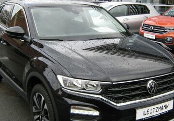 VW T-Roc 82.900 km 19.480 &euro; Langenzenn 90579