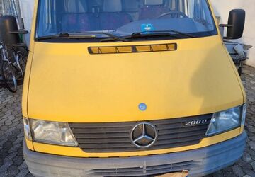 Mercedes-Benz Sprinter 253.000 km 5.900 &euro; Nürnberg 90441