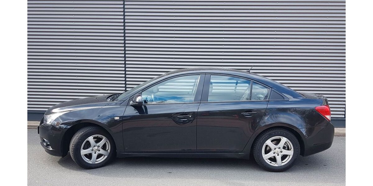 Chevrolet Cruze 189.000 km 3.498 &euro; Nürnberg - Südoststadt 90475