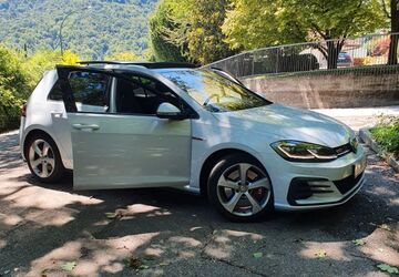 VW Golf 98.000 km 22.900 &euro; Nürnberg 90455