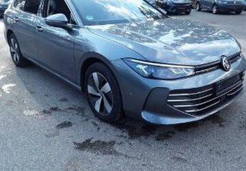 VW Passat Variant 16.800 km 33.880 &euro; Roth 91154