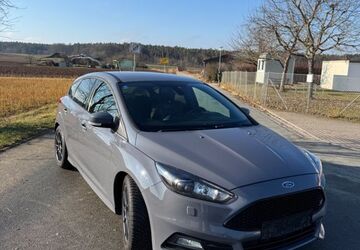 Ford Focus 118.524 km 17.999 &euro; Roßtal 90574