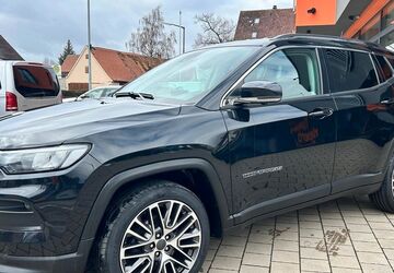 Jeep Compass 71.600 km 20.590 &euro; Roßtal 90574