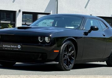 Dodge Challenger 97.000 km 25.990 &euro; Fürth (bei Nürnberg) 90768