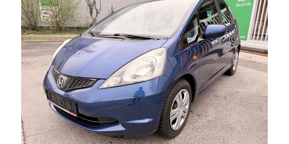 Honda Jazz 166.000 km 2.490 &euro; Fürth 90763