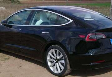 Tesla Model 3 92.000 km 22.500 &euro; Fürth 90765