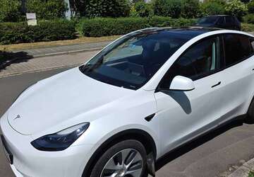 Tesla Model Y 33.450 km 32.900 &euro; Nürnberg 90425