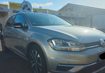 VW Golf 92.500 km 13.300 &euro; Nürnberg 90441