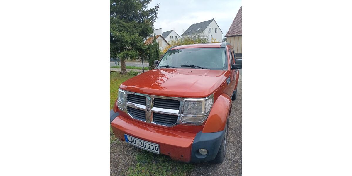 Dodge Nitro 310.000 km 3.800 &euro; Lauf 91207