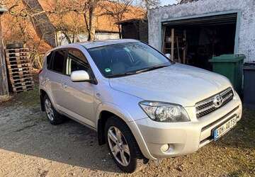 Toyota RAV 4 207.000 km 6.650 &euro; adelsdorf 91325