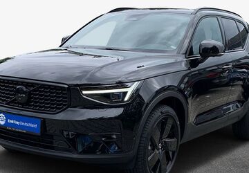Volvo XC40 8.593 km 45.990 &euro; Nürnberg 90471
