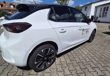 Opel Corsa 65.000 km 13.890 &euro; Neustadt 91413